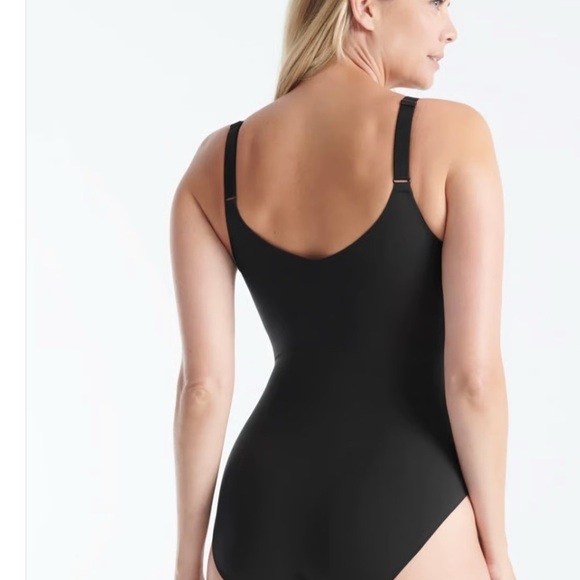 Knix Every Bodysuit Solid Black size S - Picture 3 of 9